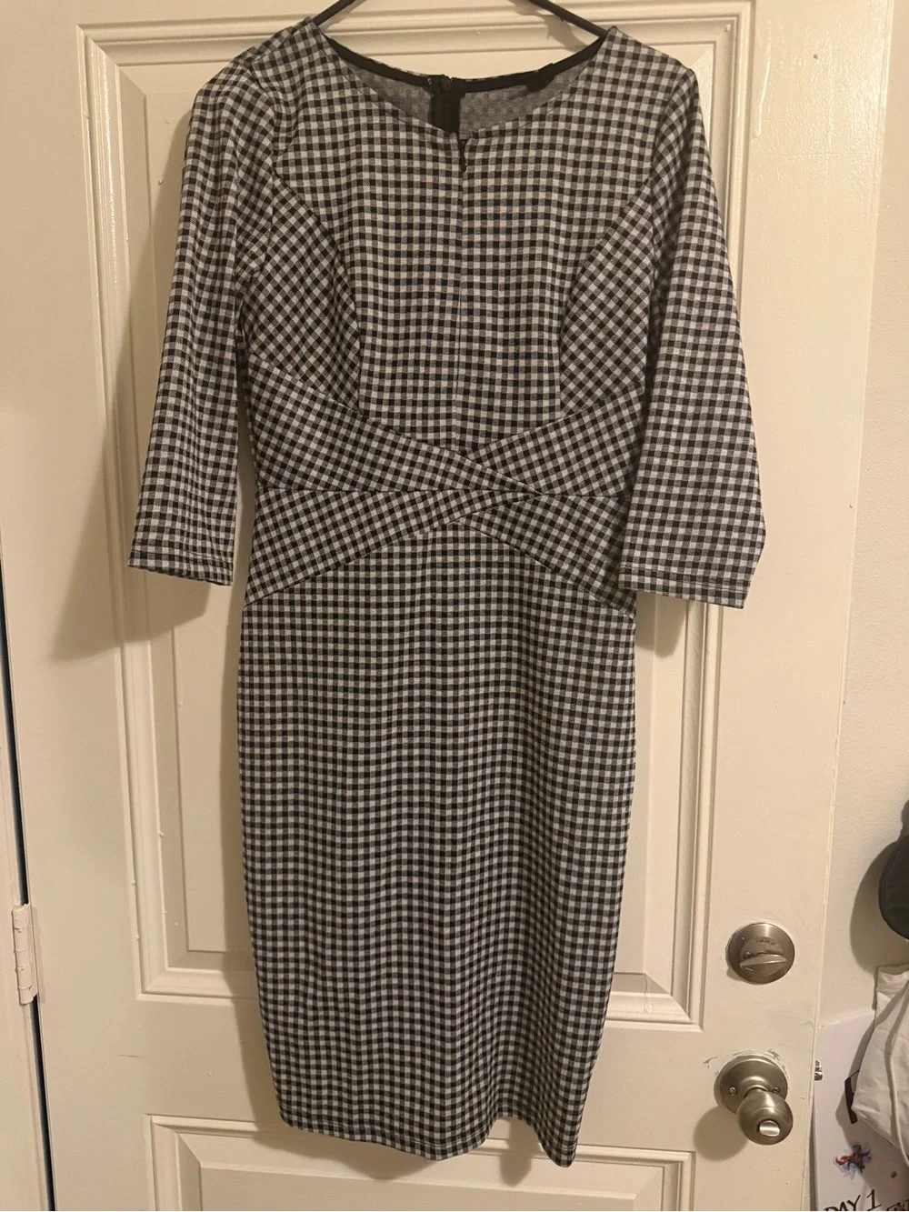 Black and White Gingham Midi Dress with Three-Quarter Sleeves